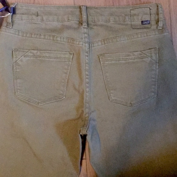 NWT Olive Green Jag Mid Rise Slim Leg Jeans - Picture 5 of 5